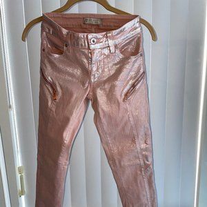 Guess Pink Sparkly Size 23 Jeans with Zippers Detailing